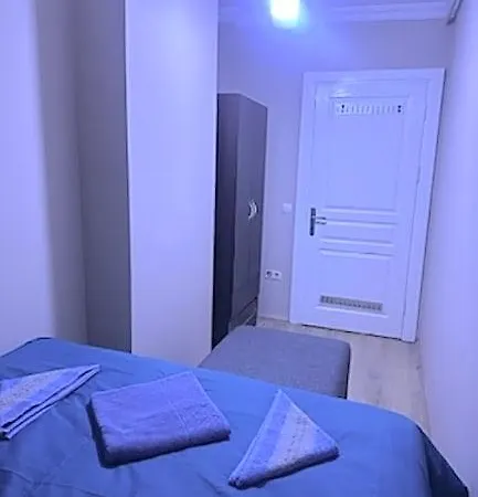 Hotel Taksim Metrosuna 5 Dakika 2+1 Istanbul